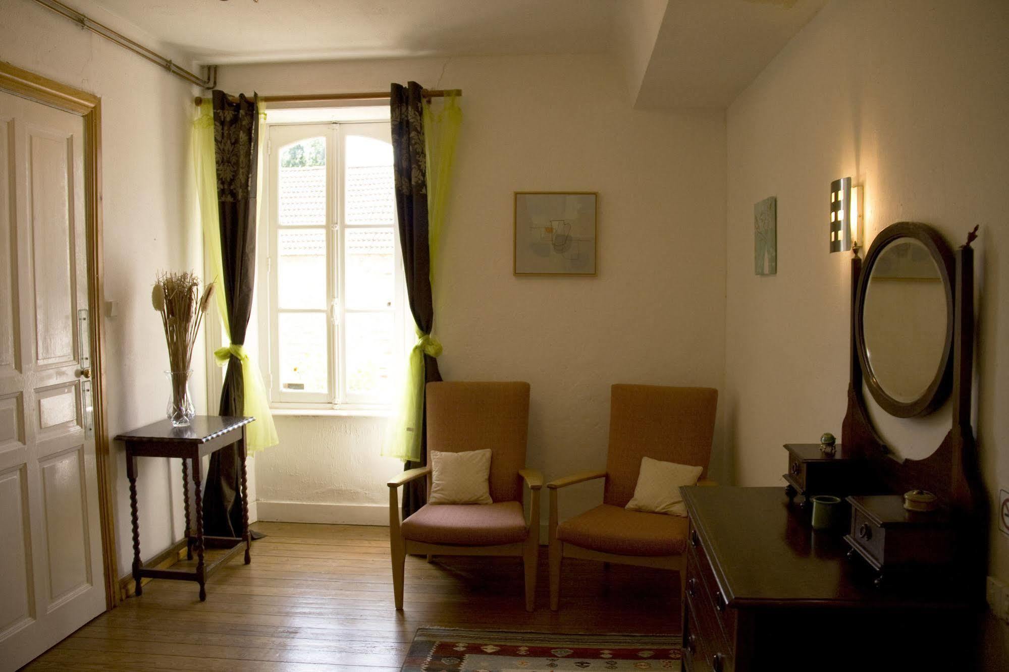 Bed and Breakfast La Vieille Ferme à Fresne-la-Mere Extérieur photo