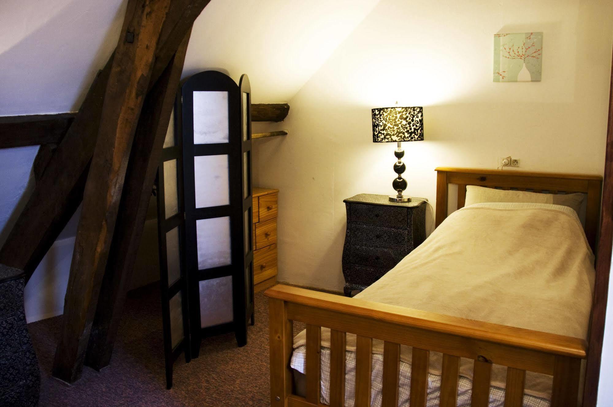 Bed and Breakfast La Vieille Ferme à Fresne-la-Mere Extérieur photo